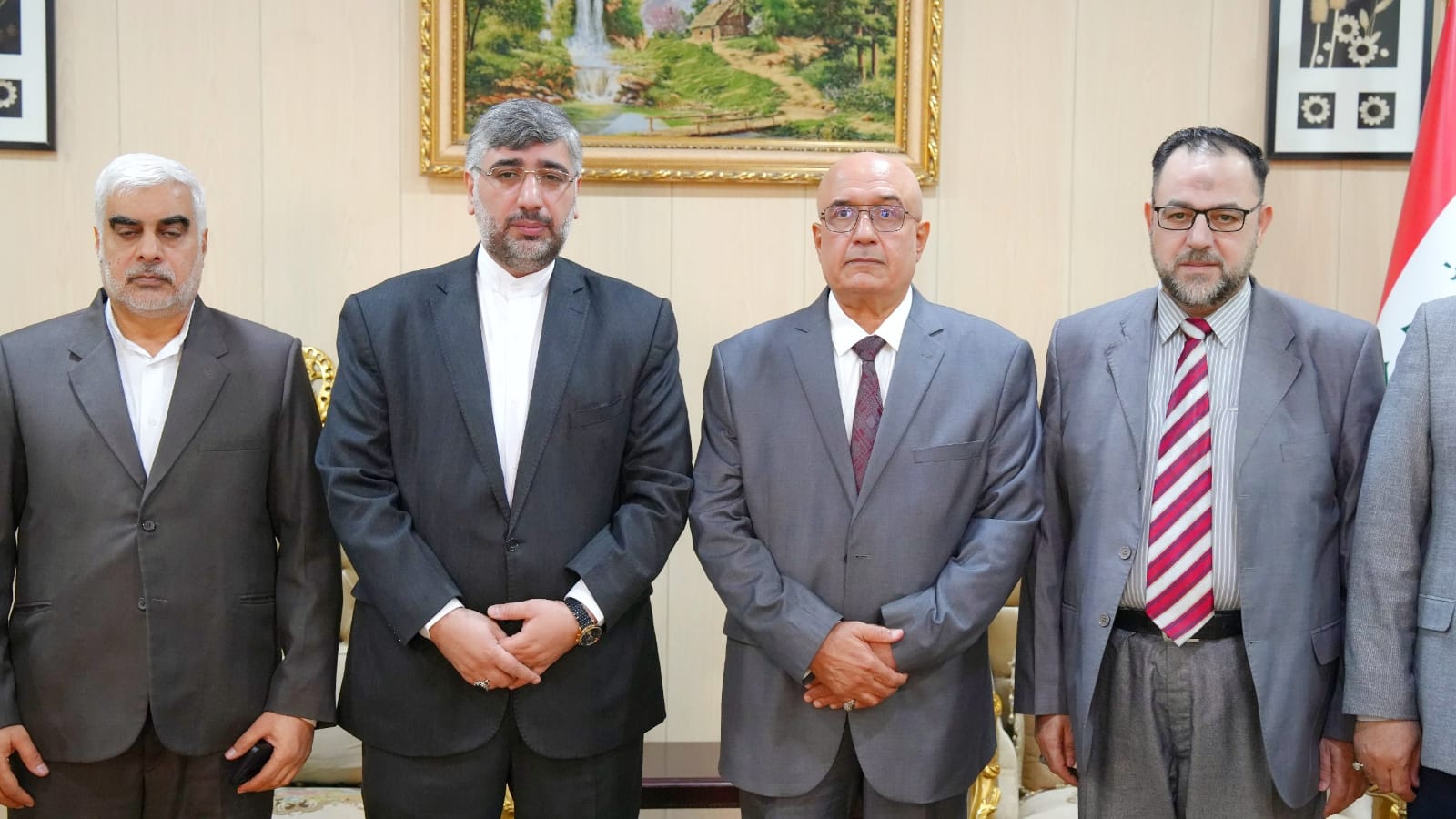 رئيس جامعة البصرة للنفط والغاز يستقبل الملحق الثقافي الإيراني ويبحث آفاق التعاون والارتقاء بمستوى التعليم بين الجانبين - 2