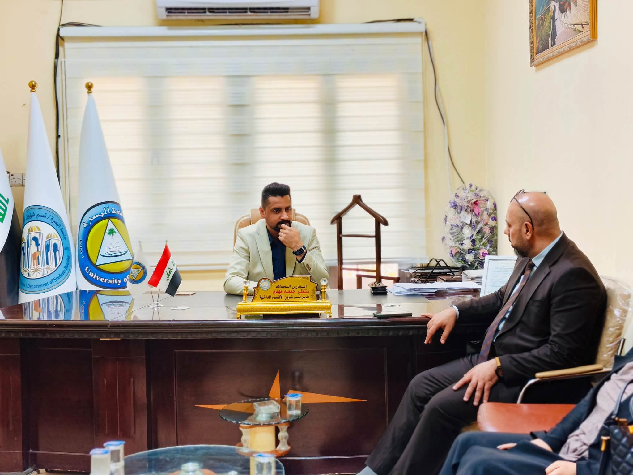 تحضيراً للعام الدراسي الجديد... وفد من جامعة البصرة للنفط والغاز يزور الأقسام الداخلية لتهيئة مستلزمات الطلبة - 1
