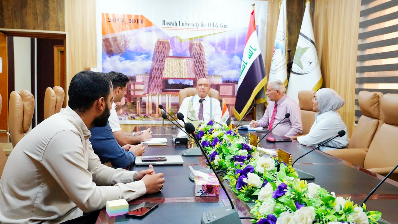 رئيس جامعة البصرة للنفط والغاز يترأس جلسة إحاطة موسعة لتحديث الموقع الإلكتروني واستكمال خطط التحول الرقمي