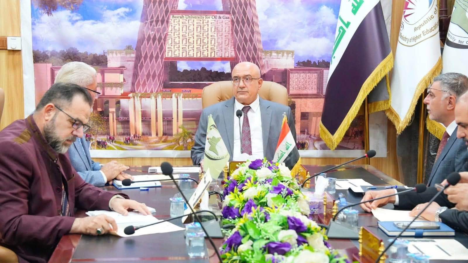 مجلس جامعة البصرة للنفط والغاز يعقد جلسته الثانية لمناقشة نسب إنجاز ترحيل بيانات نظامي (SIS) و(GB) - 1