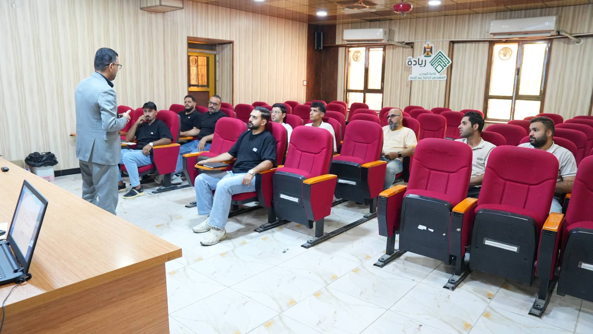 جامعة البصرة للنفط والغاز تنظم دورة تدريبية عن : "إدارة الصحة والسلامة المهنية OSHA" لمنتسبي شركة غاز الجنوب - 1