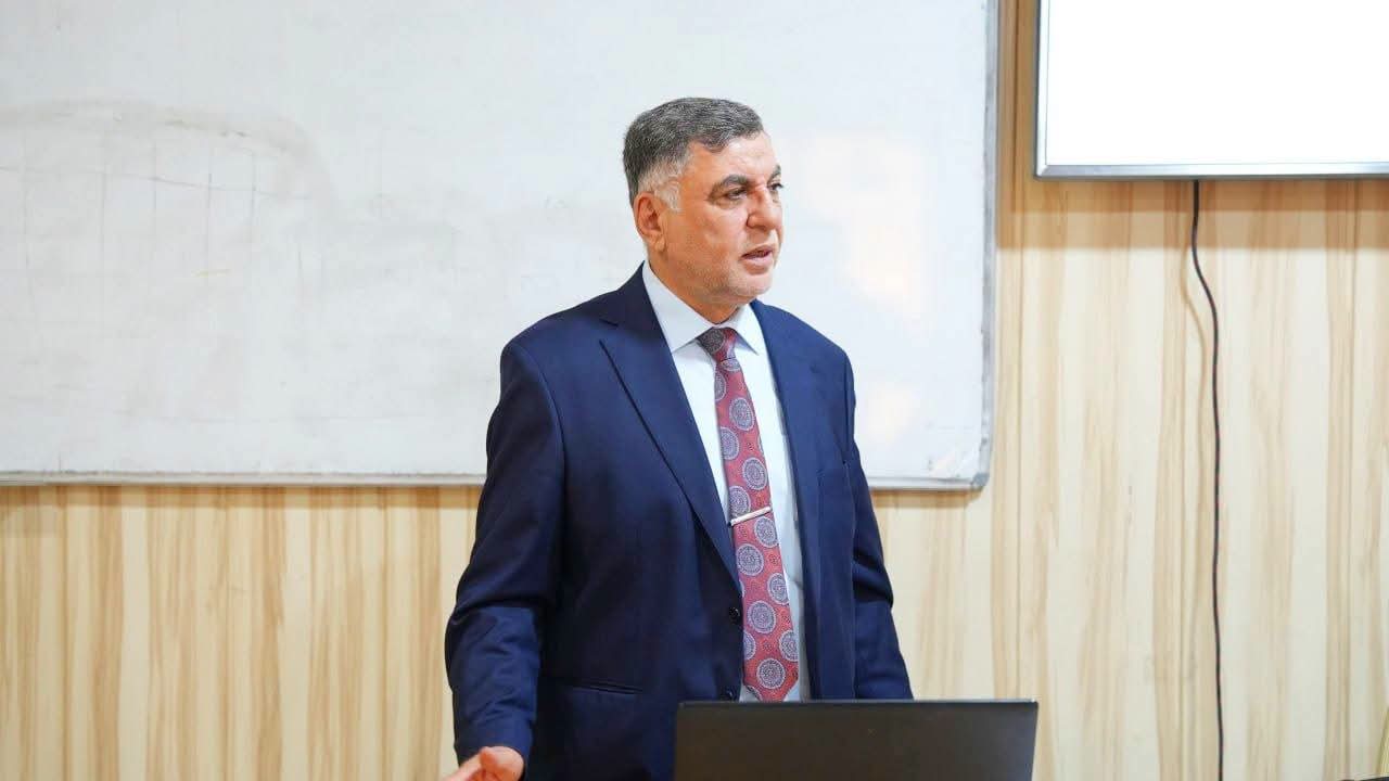 جامعة البصرة للنفط والغاز تنظم دورة تدريبية موسعة عن: "إعداد الحقيبة التعليمية لمواد الاقتصاد" - 3
