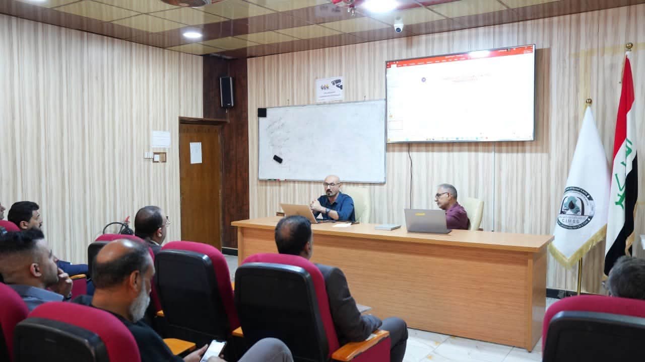 جامعة البصرة للنفط والغاز تنظم دورة تدريبية عن "نظم المعلومات الإدارية" - 4