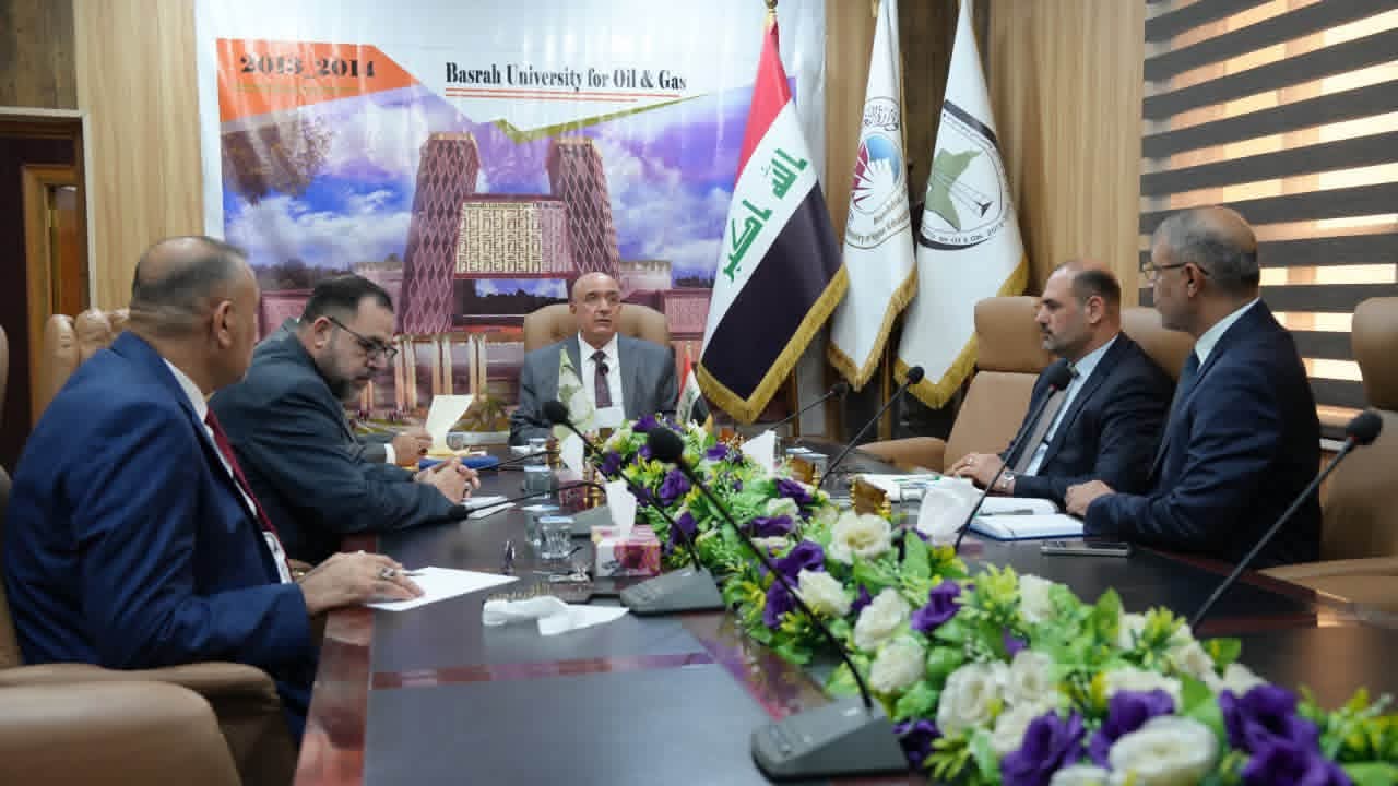 مجلس جامعة البصرة للنفط والغاز يعقد جلسته الاعتيادية الثالثة للعام الدراسي 2026/2027 - 2