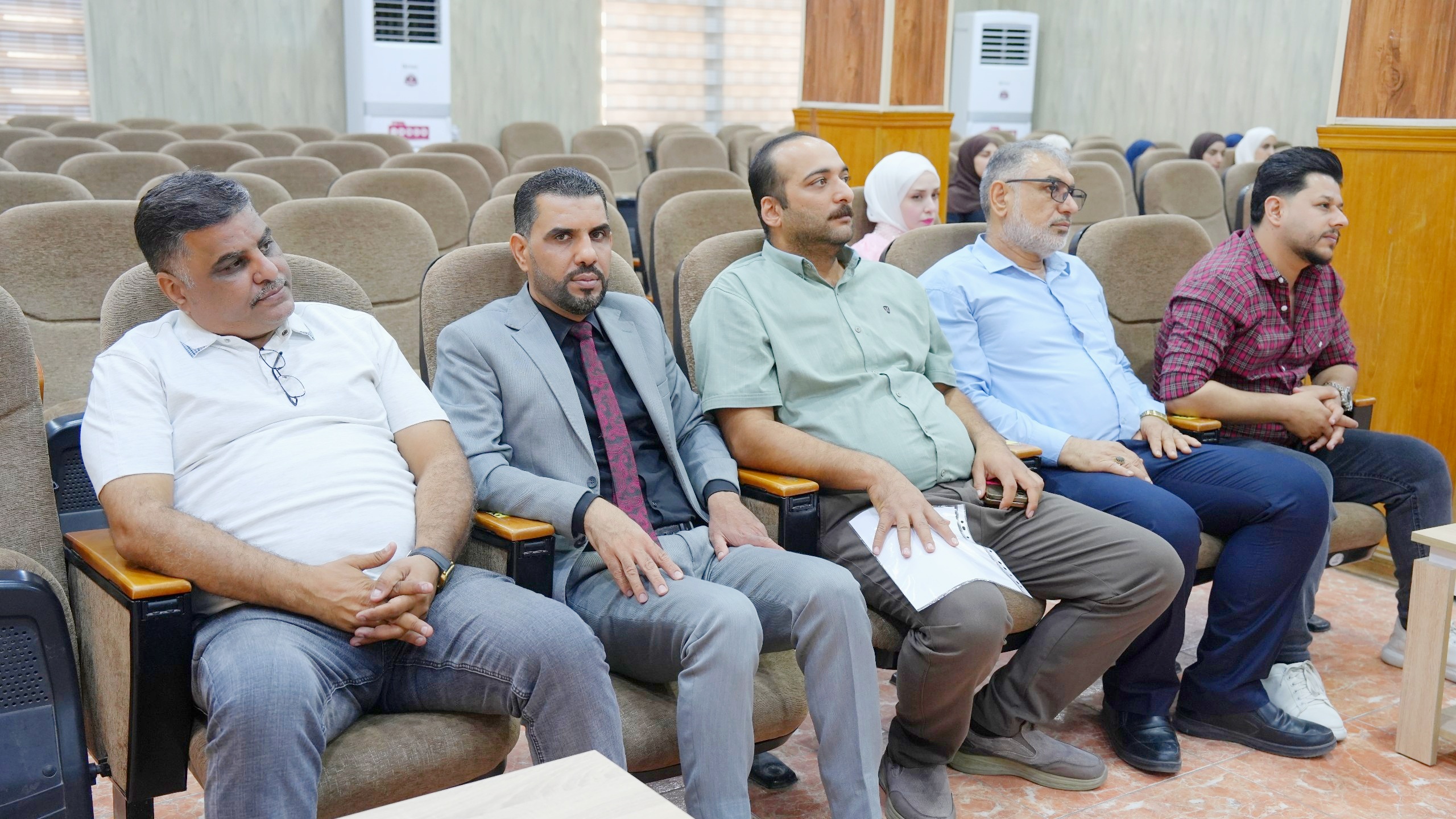 جامعة البصرة للنفط والغاز تنظم دورة تدريبية عن: "المهارات الإدارية" - 2